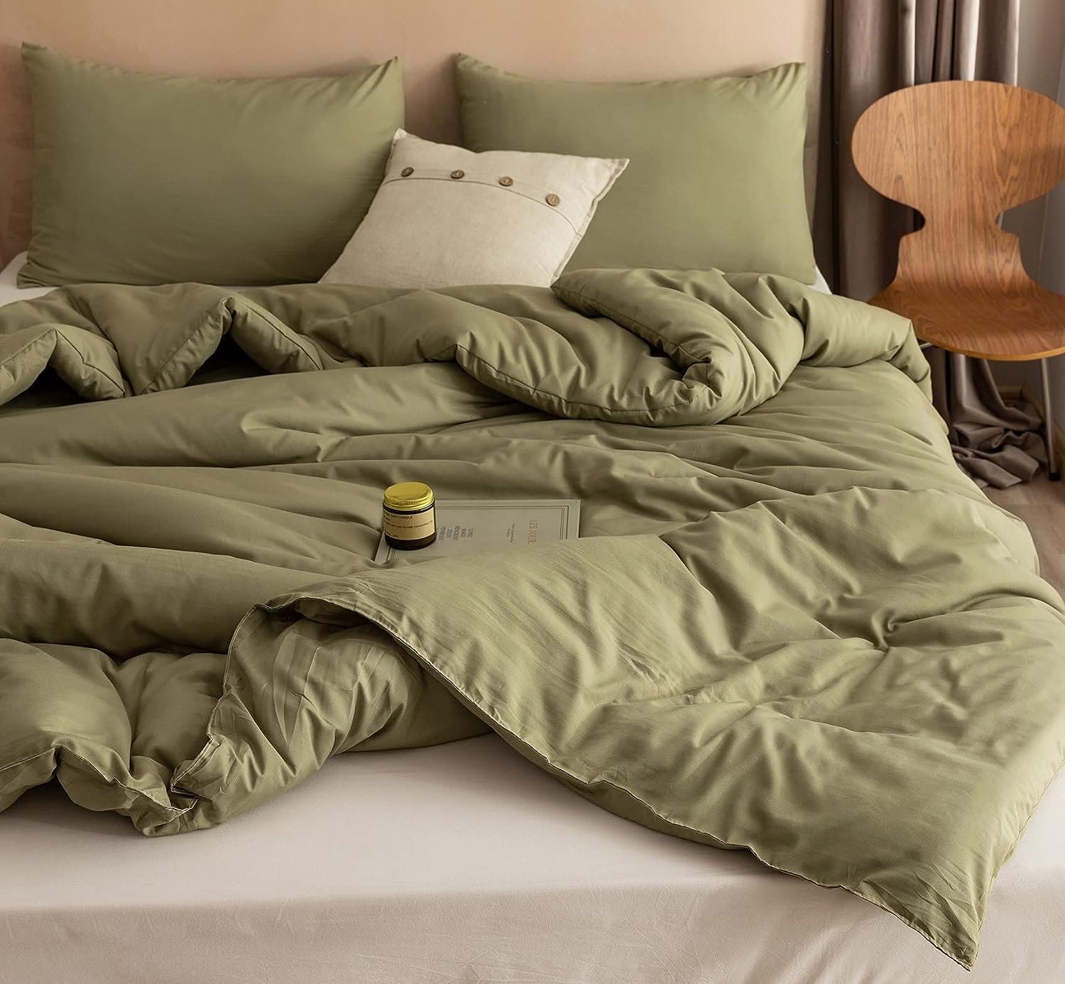 ROSGONIA Queen Comforter Set Olive Green,3pcs Bedding Sets Queen(1 Boho Olive Comforter &amp; 2 Pillowcases),Lightweight Comforter for Queen Size Bed,Cozy Blanket Set Fall Quilt for All Season,Gifts Ideas
