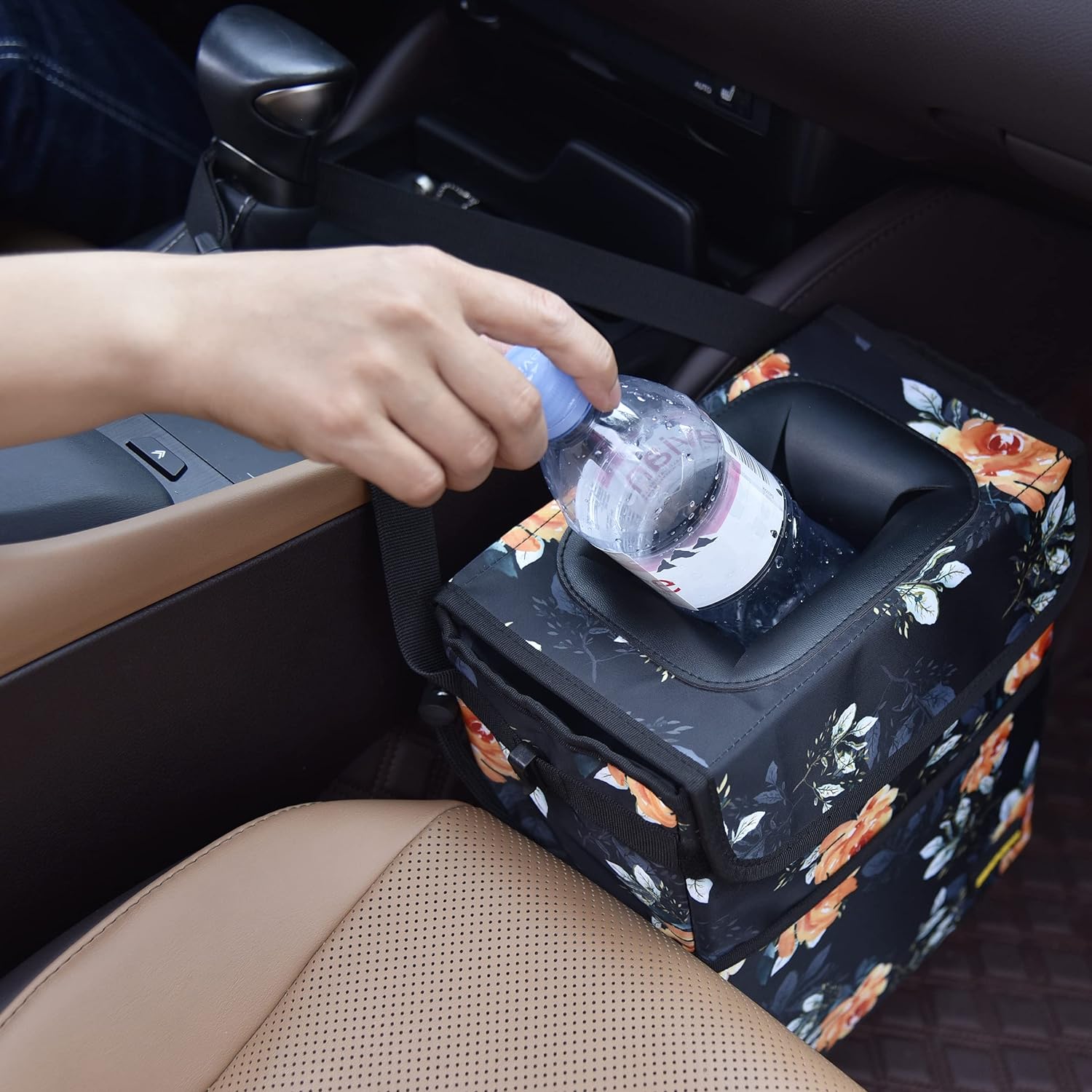 SIBOFUEGO Cute Car Trash Can with Lid - Leak Proof Hanging Waterproof Garbage Can with Storage Pockets Multipurpose Collapsible Car Organizer (Flower)