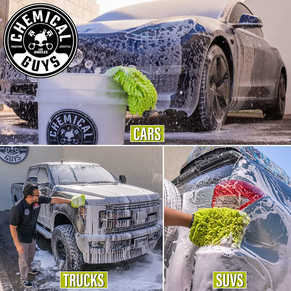 Chemical Guys CWS_402_16M Car Wash Starter Bundle - Mr. Pink Foaming Car Wash Soap, 16 fl oz, Candy Scent + Green Chenille Wash Mitt (2 Items) Works on Cars, Trucks, SUVs, RVs &amp; More